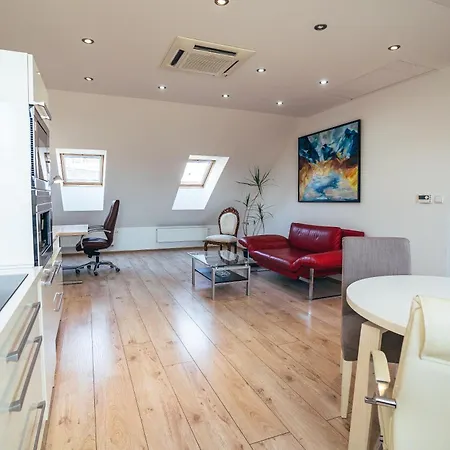 Zvonárska Appartamento